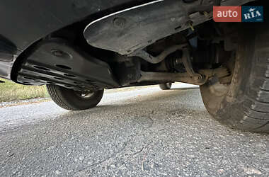 Внедорожник / Кроссовер SsangYong Rexton 2005 в 