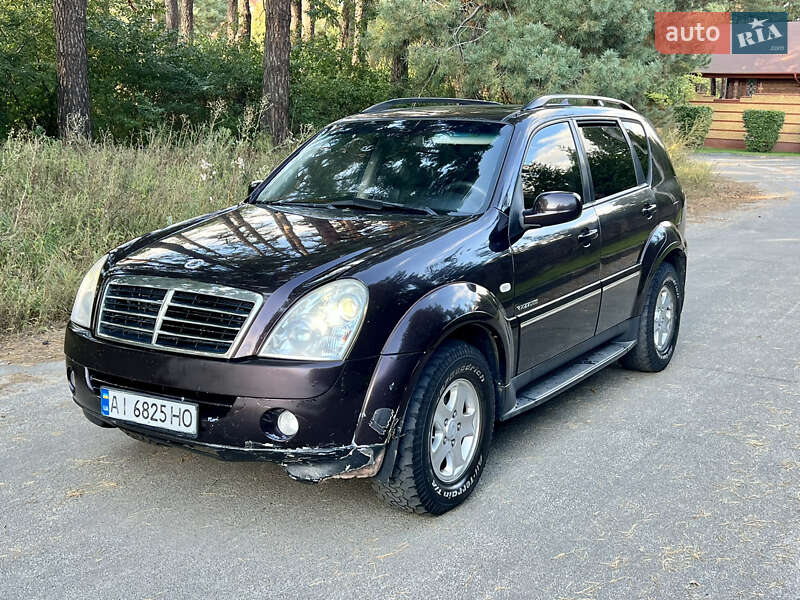 Внедорожник / Кроссовер SsangYong Rexton 2008 в Киеве