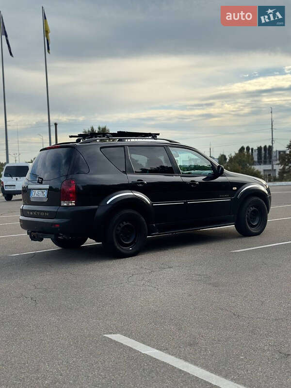 Внедорожник / Кроссовер SsangYong Rexton 2005 в Киеве