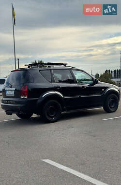 Внедорожник / Кроссовер SsangYong Rexton 2005 в 