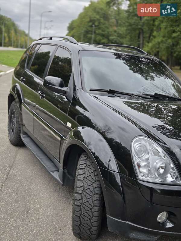 Позашляховик / Кросовер SsangYong Rexton 2008 в Харкові