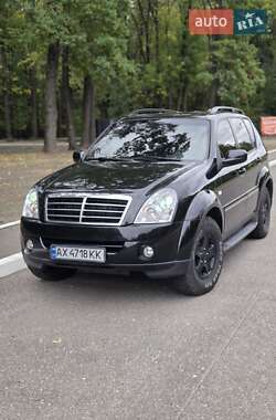 Позашляховик / Кросовер SsangYong Rexton 2008 в 