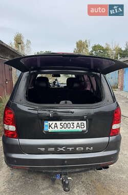 Позашляховик / Кросовер SsangYong Rexton 2010 в 