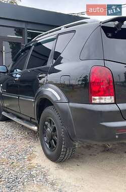 Позашляховик / Кросовер SsangYong Rexton 2004 в 
