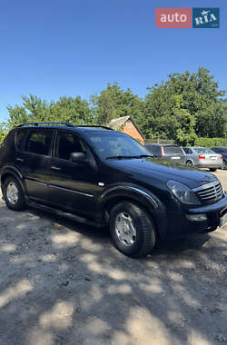 Внедорожник / Кроссовер SsangYong Rexton 2005 в Ахтырке