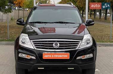 Позашляховик / Кросовер SsangYong Rexton 2012 в 