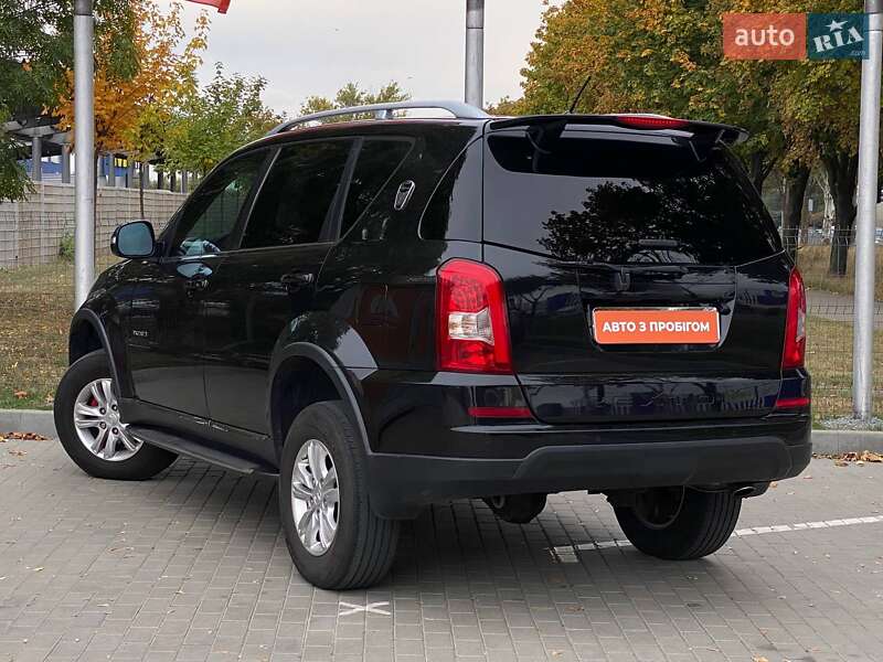 Позашляховик / Кросовер SsangYong Rexton 2012 в Дніпрі