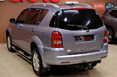 Внедорожник / Кроссовер SsangYong Rexton 2011 в 