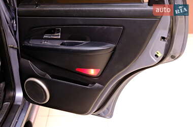 Внедорожник / Кроссовер SsangYong Rexton 2011 в 