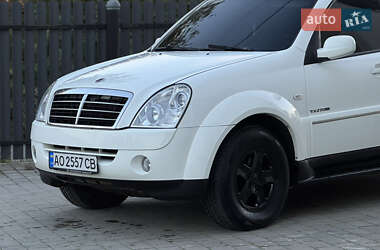 Позашляховик / Кросовер SsangYong Rexton 2008 в 
