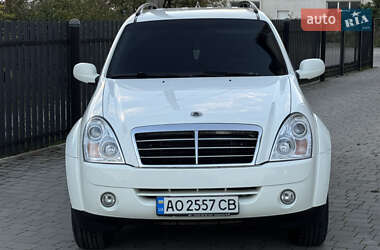 Позашляховик / Кросовер SsangYong Rexton 2008 в 