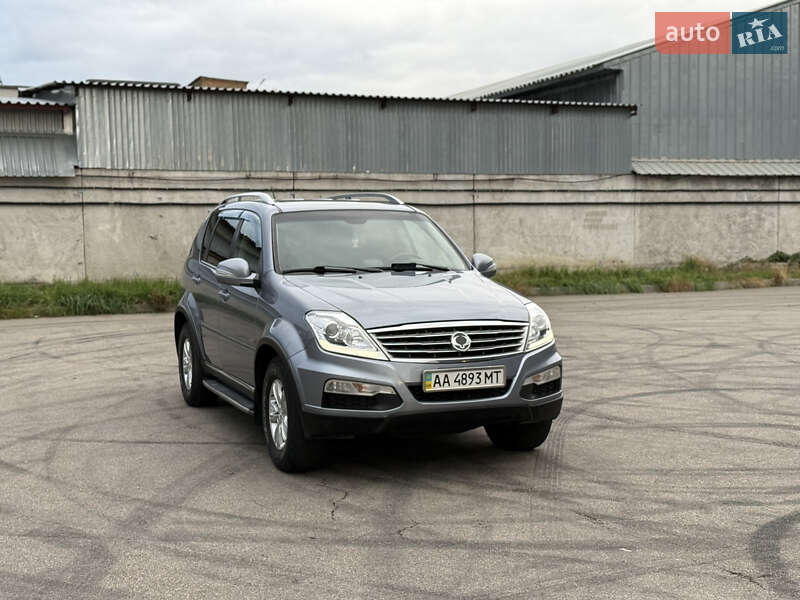 SsangYong Rexton 2012