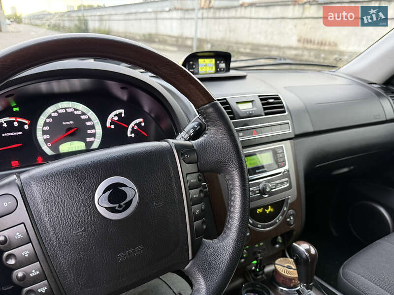 Внедорожник / Кроссовер SsangYong Rexton 2012 в Киеве