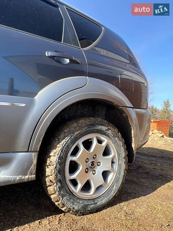 Позашляховик / Кросовер SsangYong Rexton 2007 в Косові фото 19 Позашляховик / Кросовер SsangYong Rexton 2007 в Косові