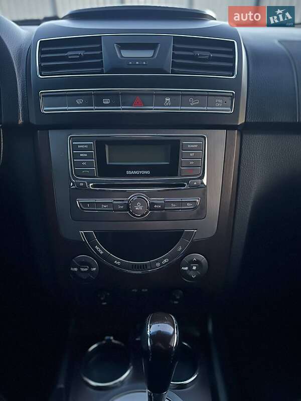 Внедорожник / Кроссовер SsangYong Rexton 2012 в Черкассах