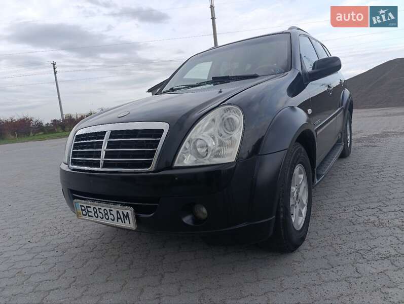 Позашляховик / Кросовер SsangYong Rexton 2007 в 