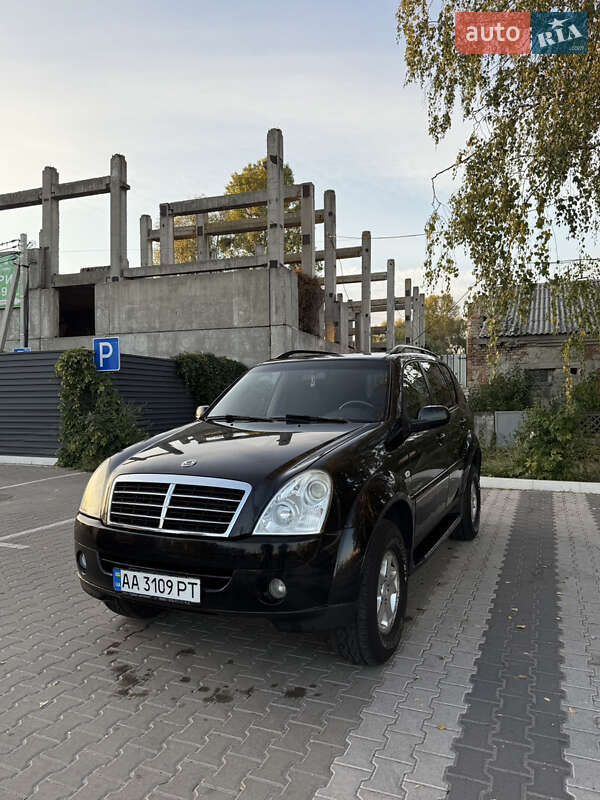 Внедорожник / Кроссовер SsangYong Rexton 2008 в Киеве