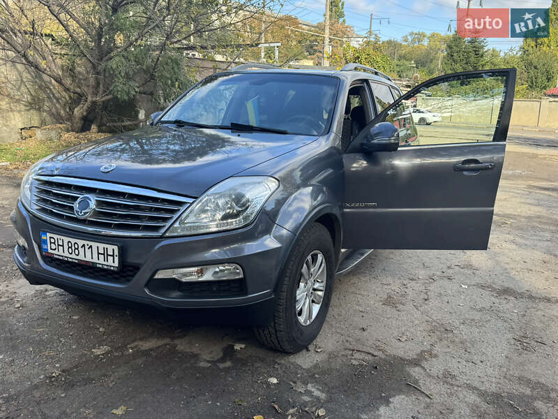 Внедорожник / Кроссовер SsangYong Rexton 2016 в Одессе фото Внедорожник / Кроссовер SsangYong Rexton 2016 в Одессе