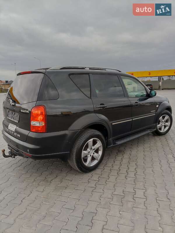 Позашляховик / Кросовер SsangYong Rexton 2007 в Луцьку