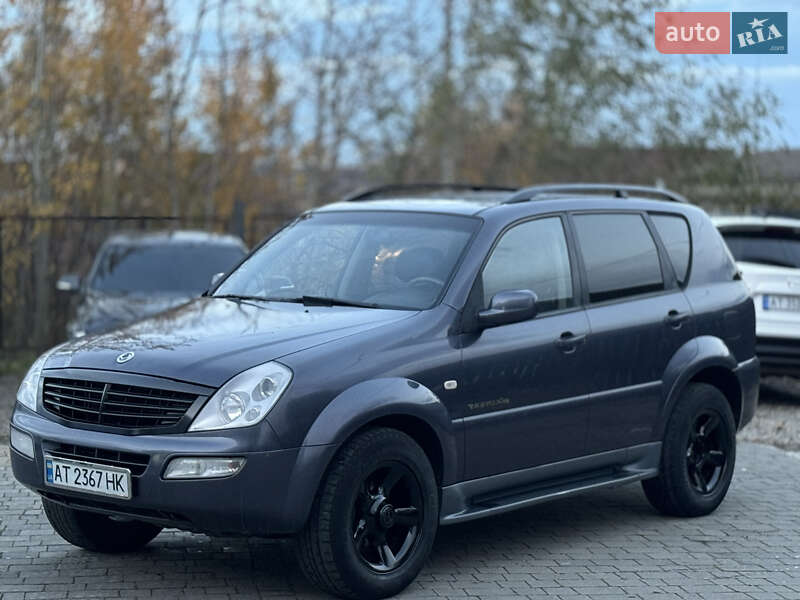 SsangYong Rexton 2004
