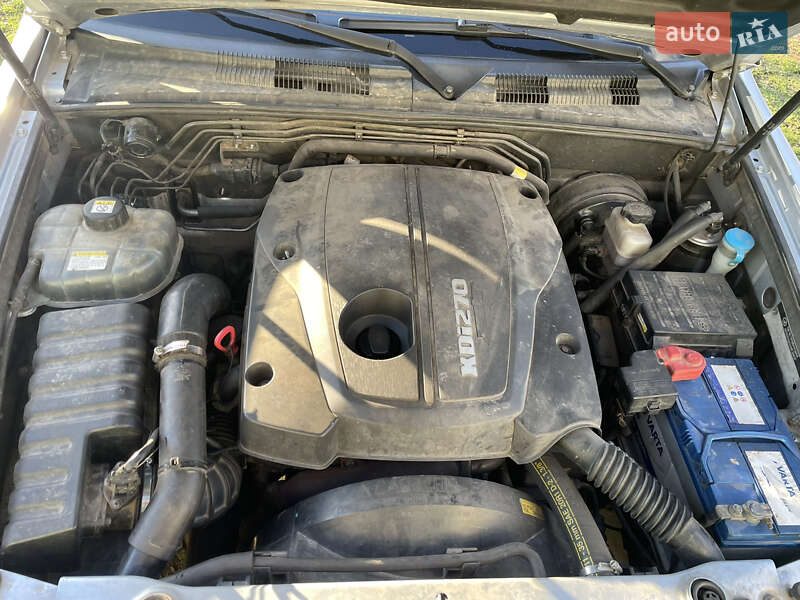 Позашляховик / Кросовер SsangYong Rexton 2010 в Жашківу