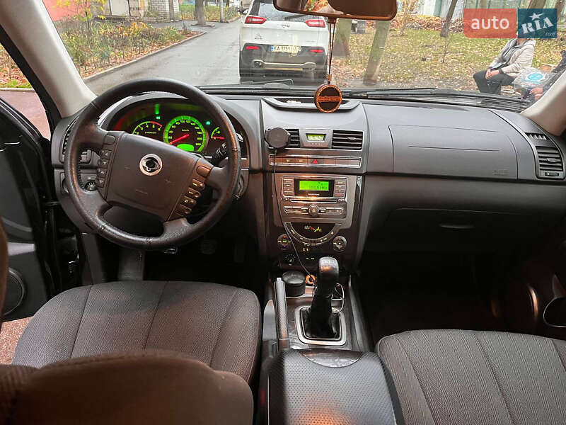 Позашляховик / Кросовер SsangYong Rexton 2013 в Києві