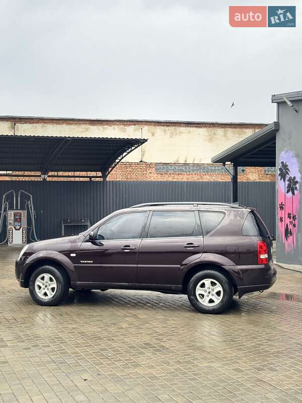 Позашляховик / Кросовер SsangYong Rexton 2008 в Звенигородці