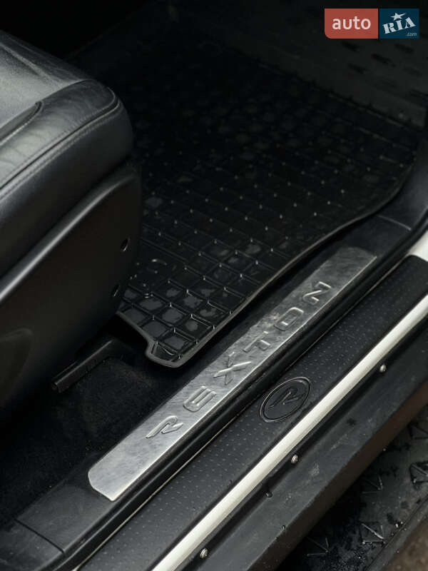 Внедорожник / Кроссовер SsangYong Rexton 2008 в Львове