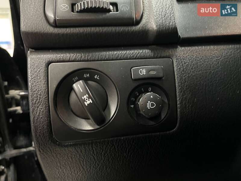 Внедорожник / Кроссовер SsangYong Rexton 2008 в Киеве фото 19 Внедорожник / Кроссовер SsangYong Rexton 2008 в Киеве