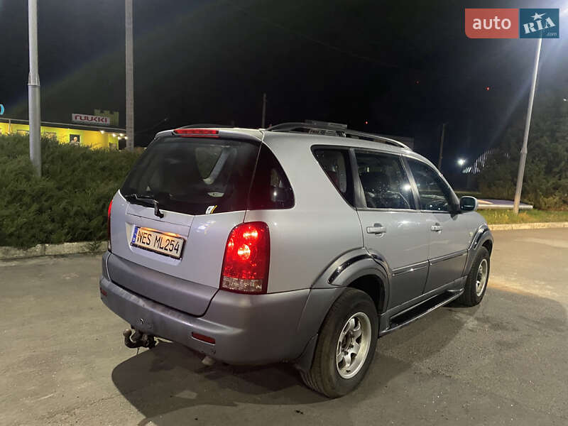 Внедорожник / Кроссовер SsangYong Rexton 2005 в Киеве фото 7 Внедорожник / Кроссовер SsangYong Rexton 2005 в Киеве