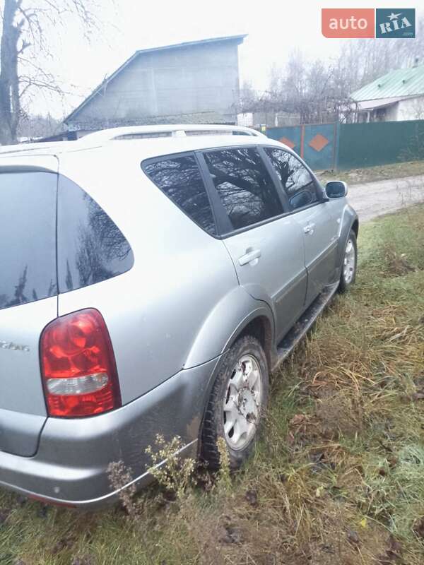 Внедорожник / Кроссовер SsangYong Rexton 2007 в Киеве фото 4 Внедорожник / Кроссовер SsangYong Rexton 2007 в Киеве