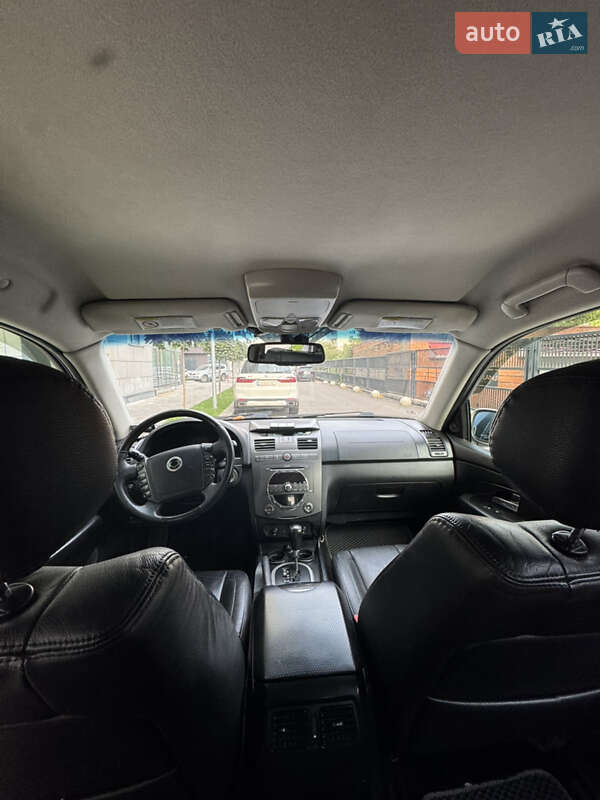 Позашляховик / Кросовер SsangYong Rexton 2011 в Києві