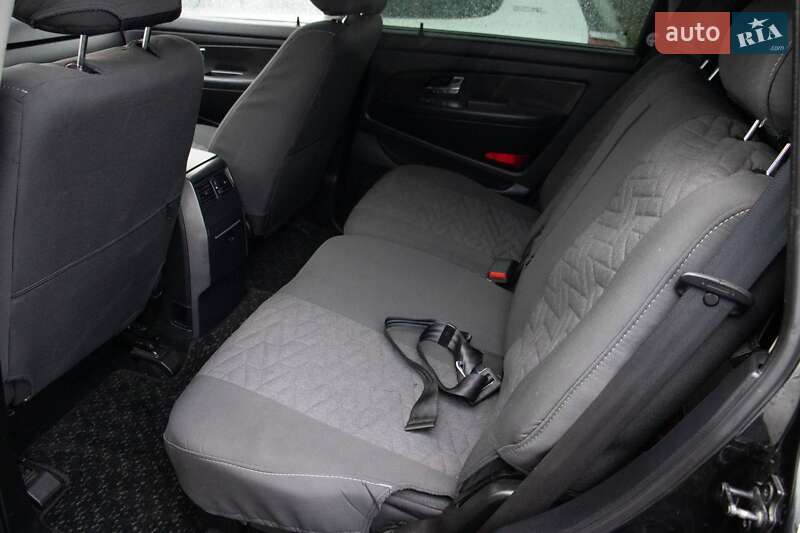 Внедорожник / Кроссовер SsangYong Rexton 2011 в Вараше фото 11 Внедорожник / Кроссовер SsangYong Rexton 2011 в Вараше