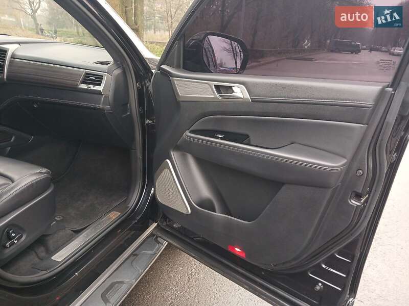 Внедорожник / Кроссовер SsangYong Rexton 2019 в Черкассах