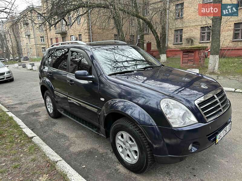 Внедорожник / Кроссовер SsangYong Rexton 2008 в Киеве