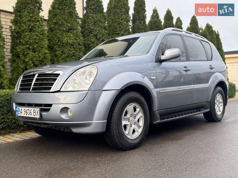Внедорожник / Кроссовер SsangYong Rexton 2011 в Одессе