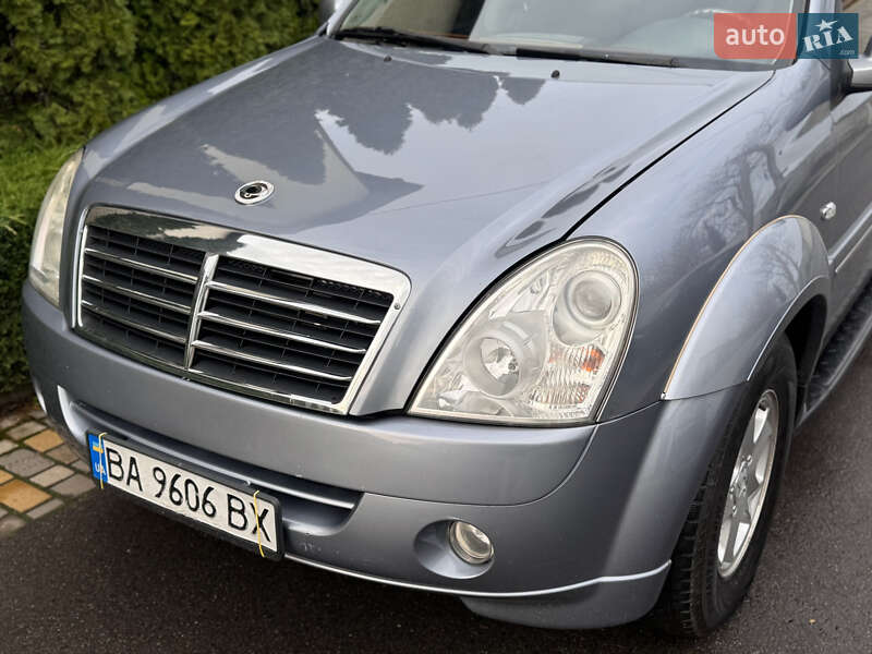 Внедорожник / Кроссовер SsangYong Rexton 2011 в Одессе