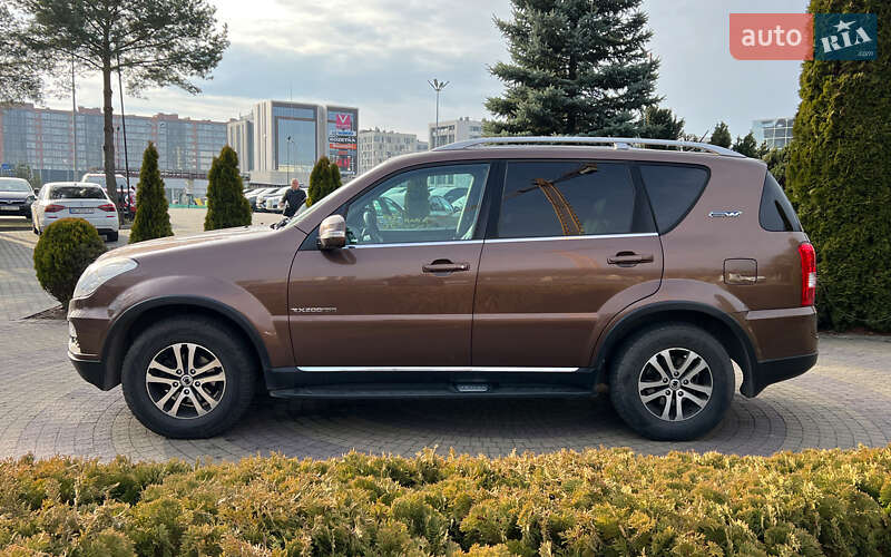 Внедорожник / Кроссовер SsangYong Rexton 2015 в Львове