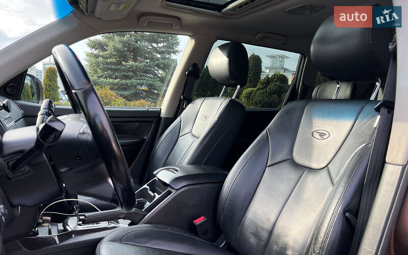 Внедорожник / Кроссовер SsangYong Rexton 2015 в Львове