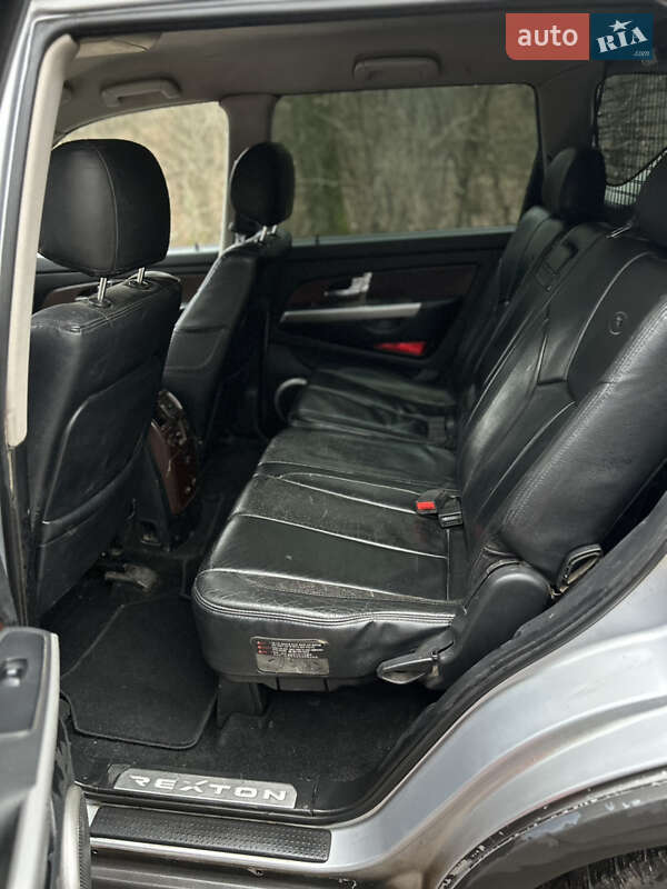 Внедорожник / Кроссовер SsangYong Rexton 2006 в Киеве