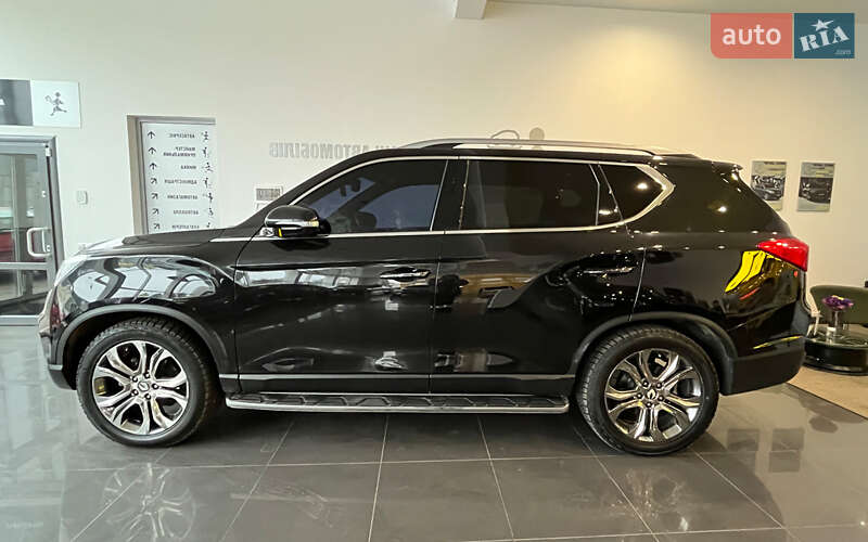 Внедорожник / Кроссовер SsangYong Rexton 2017 в Шептицькому