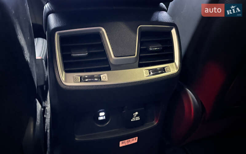 Внедорожник / Кроссовер SsangYong Rexton 2017 в Шептицькому