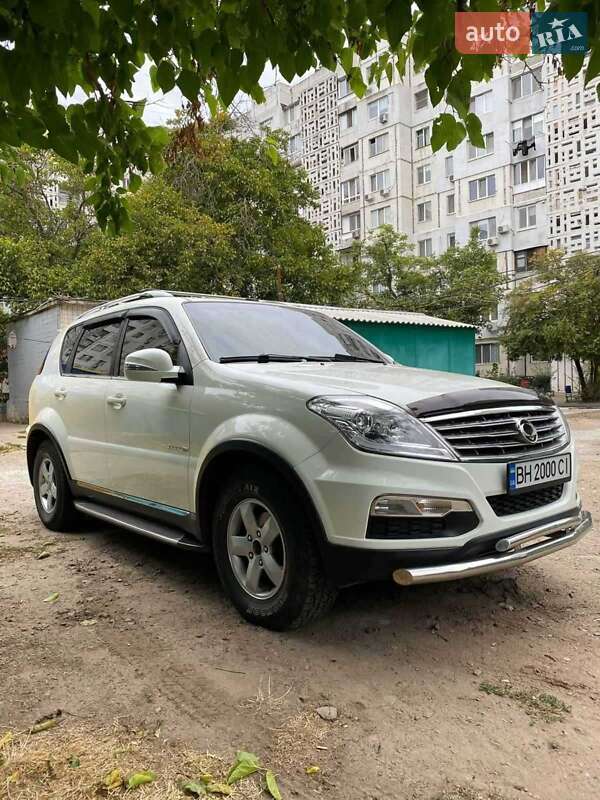 Позашляховик / Кросовер SsangYong Rexton 2013 в Одесі