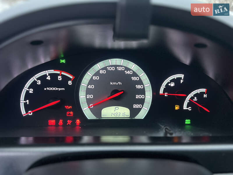 Внедорожник / Кроссовер SsangYong Rexton 2014 в Киеве