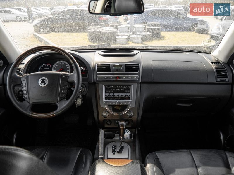 Внедорожник / Кроссовер SsangYong Rexton 2013 в Львове