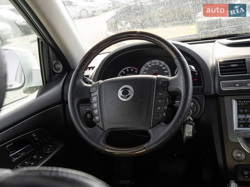 Внедорожник / Кроссовер SsangYong Rexton 2013 в Львове