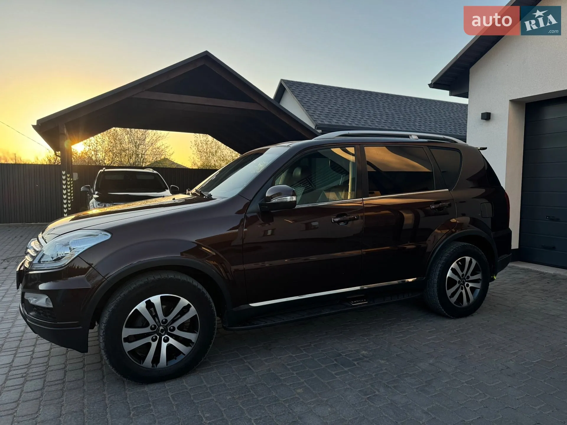 2014 SsangYong Rexton - мініатюра 3