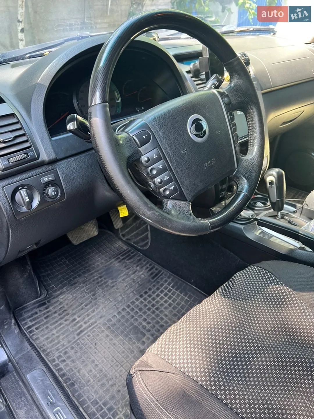 2010 SsangYong Rexton - мініатюра 19