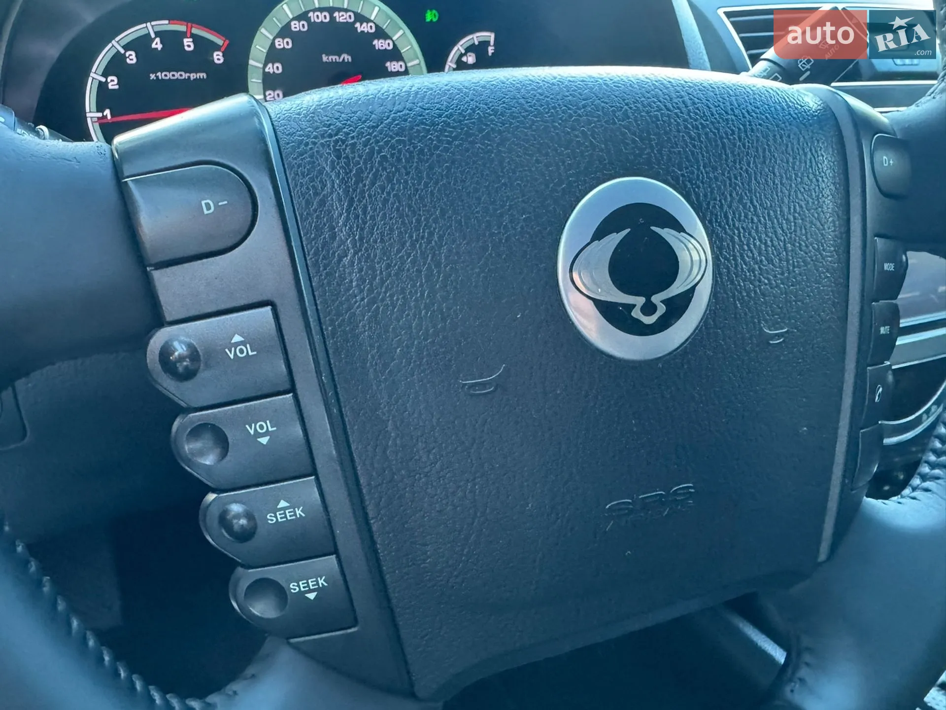 2014 SsangYong Rexton - мініатюра 24