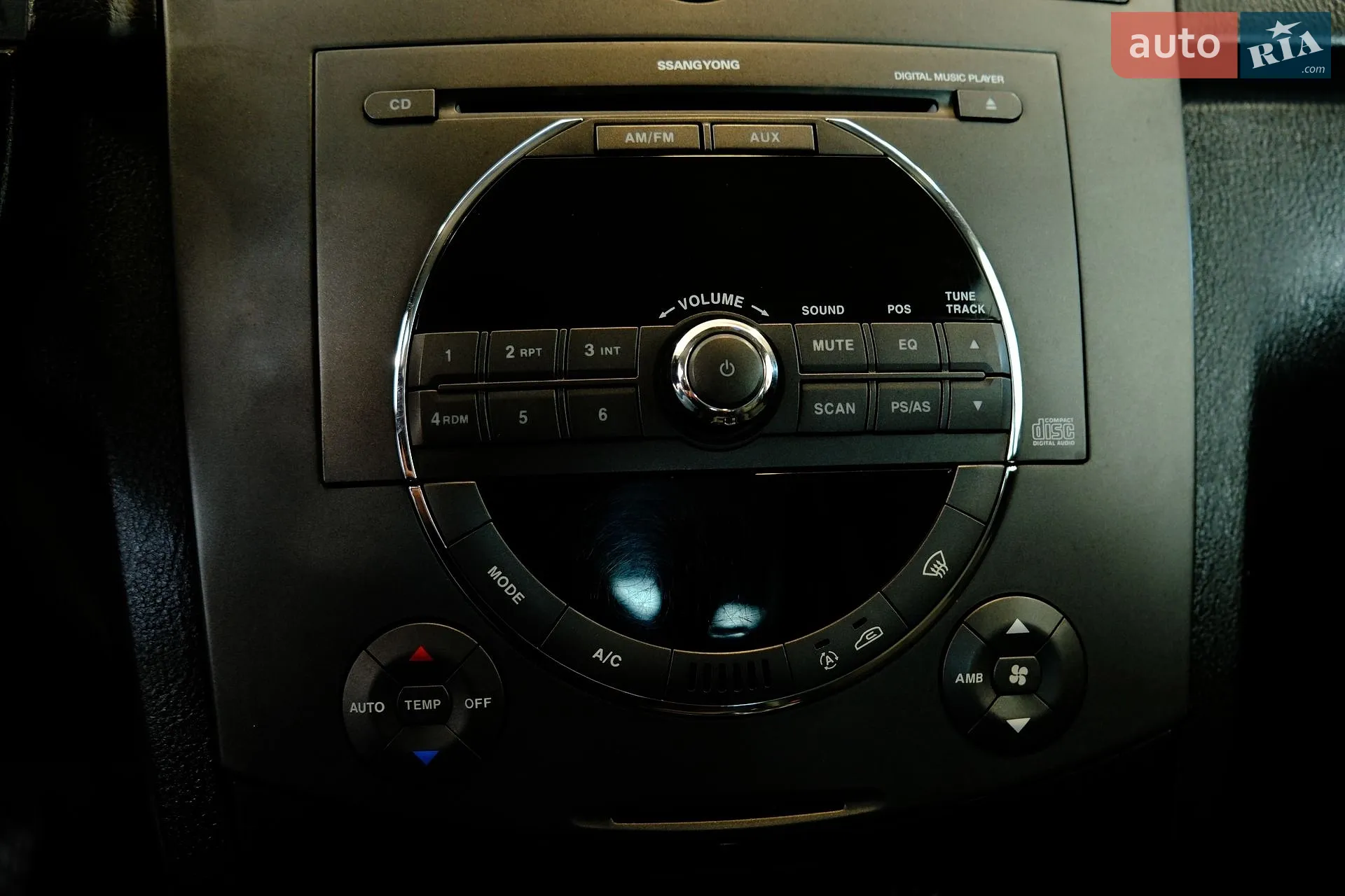 2011 SsangYong Rexton - мініатюра 16